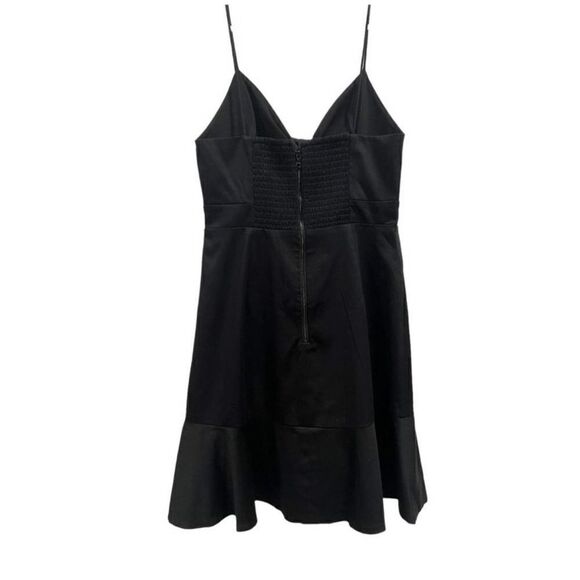 NEW Alice & Olivia Hilda Black Cutout Fit & Flare Satin Dress Size 2 - Picture 7 of 8